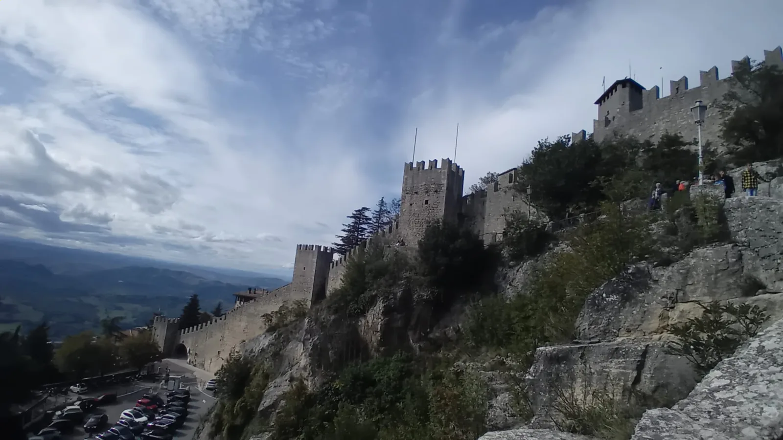 San Marino, l’estero della porta accanto, tra Romagna e Marche. 2